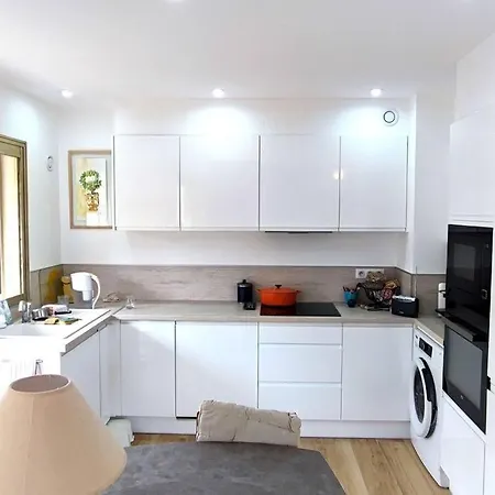 Apartment 2bedroom With Garden View *